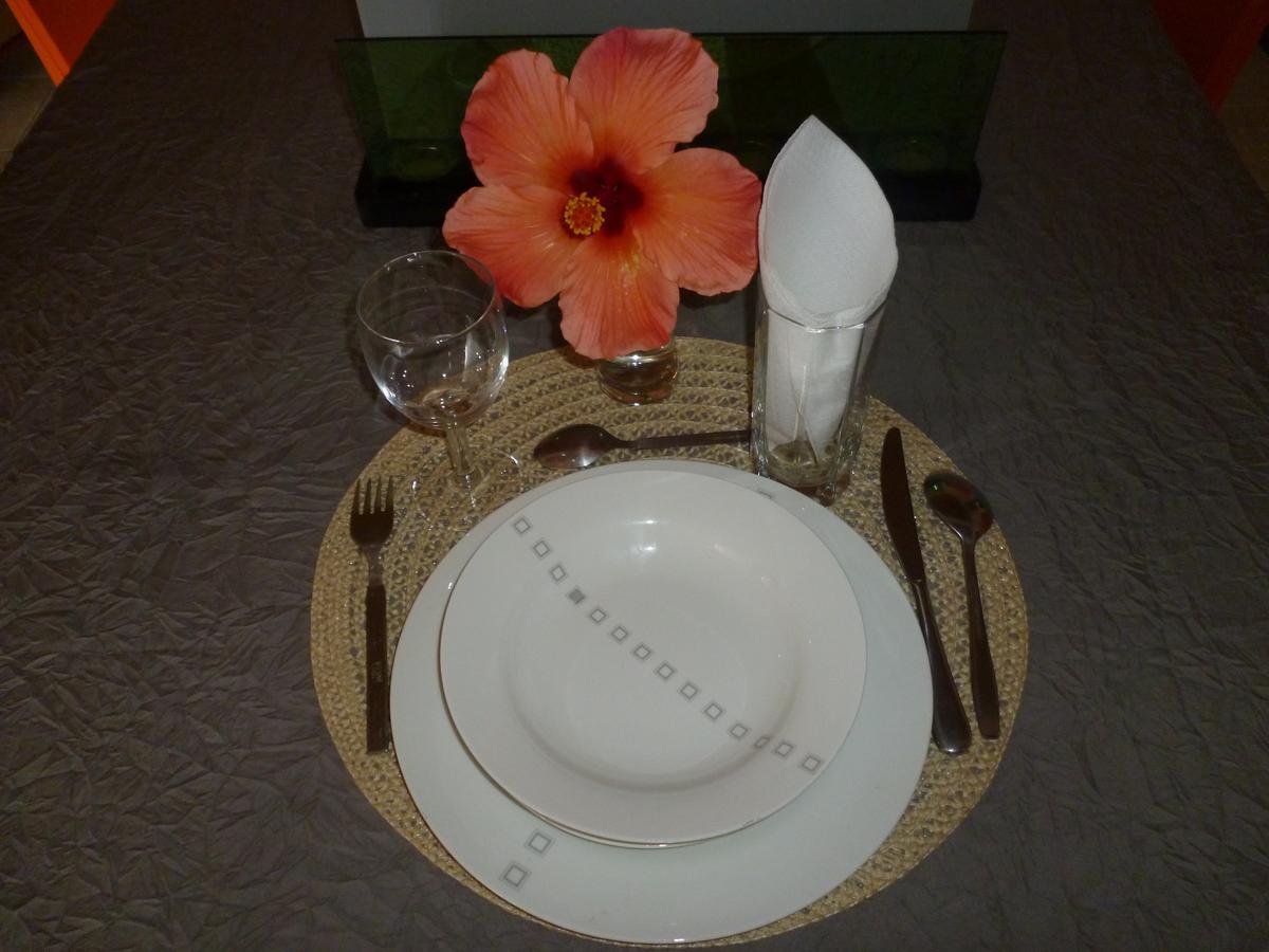 Chez Clenya Guesthouse La Ferme Buitenkant foto