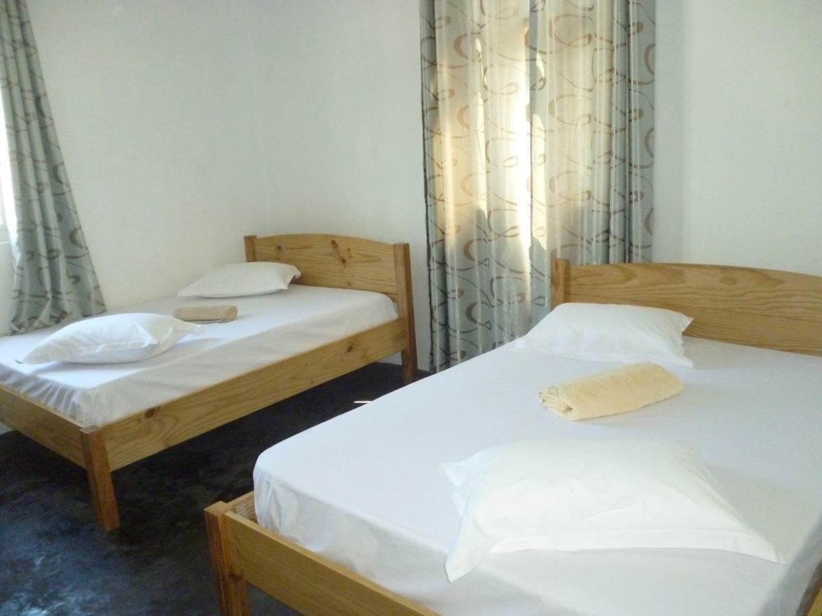 Chez Clenya Guesthouse La Ferme Buitenkant foto
